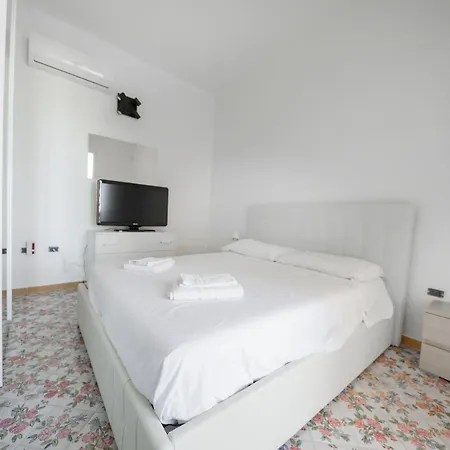 Villa Francesca 30 Pax Sicily Sul Mare