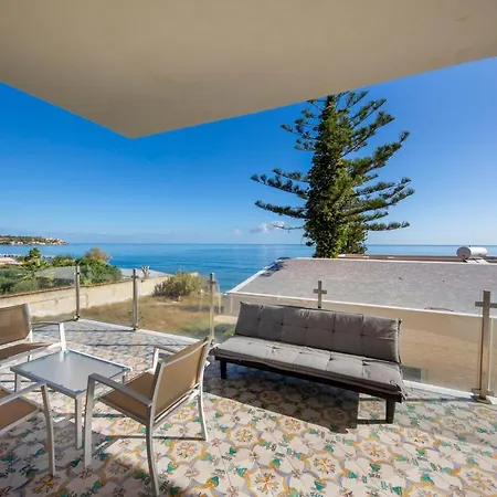 Villa Francesca 30 Pax Sicily Sul Mare